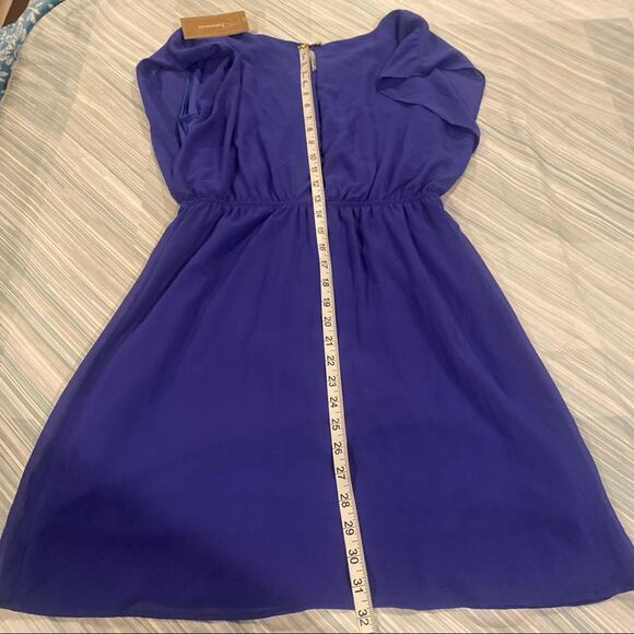 Buttons for Francescas NWT Dolman Sleeve Chiffon Dress size M - Picture 10 of 11